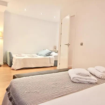 Canovas Family Apartment *